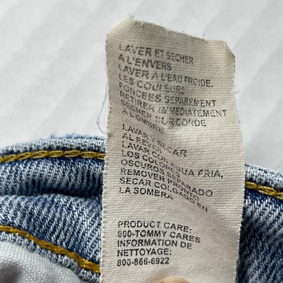 Tommy Hilfiger Hipster women's size 16 light wash distressed straight jeans - Picture 9 of 12